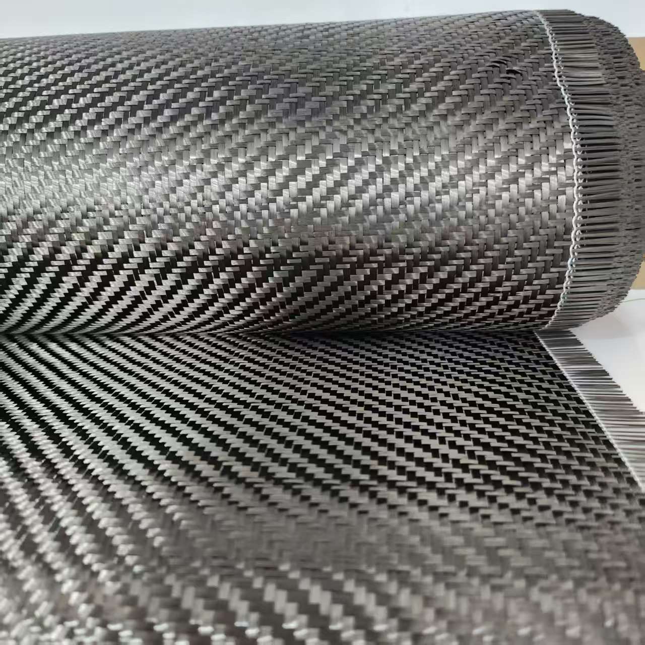 Tecido de Fibra de Carbono 3K  - Car Accessories Girl avaliação e preço